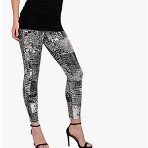 Lysse Mindy Crop Zip Legging
